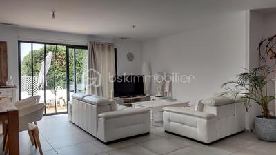 Maison - 89 m² - 4 pièces