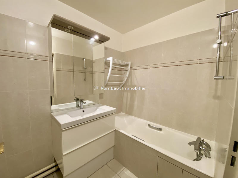 Appartement - 75 m² - 4 pièces