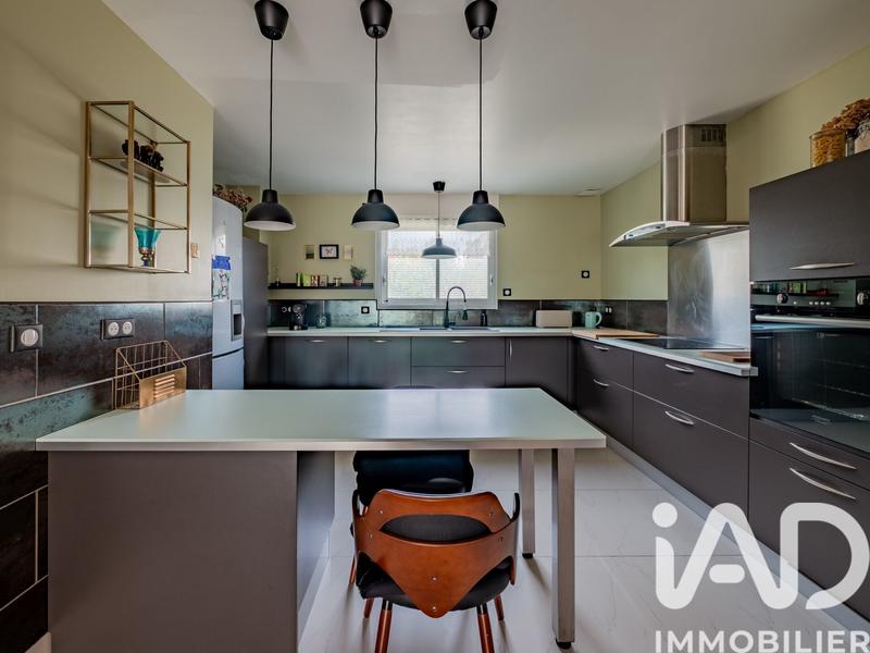 Maison - 146 m² - 6 pièces