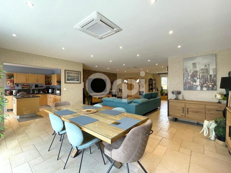 Maison - 142 m² - 4 pièces