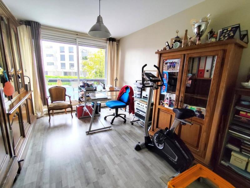 Appartement - 95 m² - 5 pièces