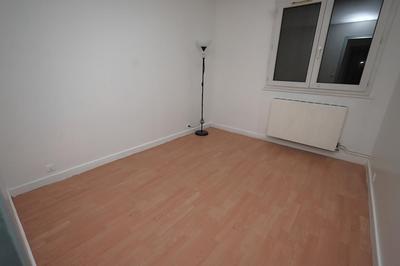 Maison - 97 m² - 6 pièces