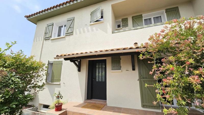 Villa - 164 m² - 5 pièces