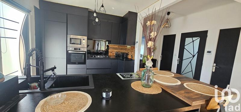 Maison - 130 m² - 6 pièces