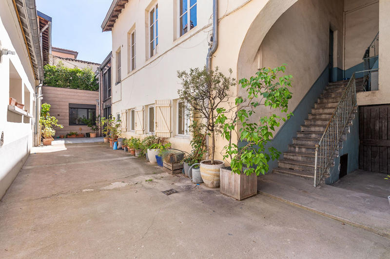 Appartement - 148 m² - 5 pièces