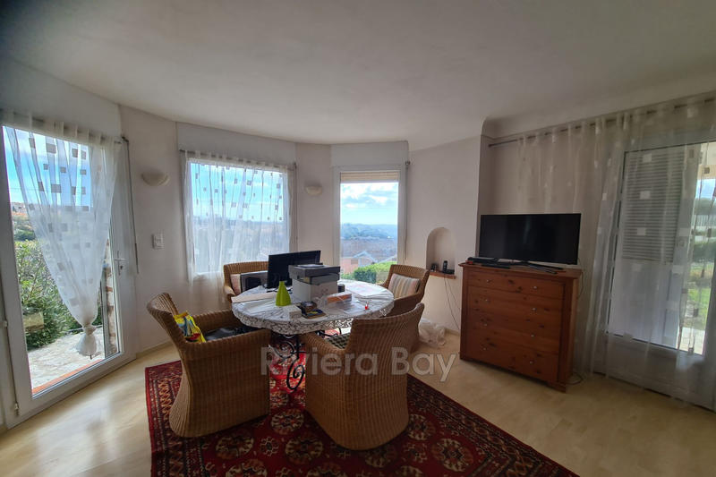 Villa - 162 m² - 6 pièces