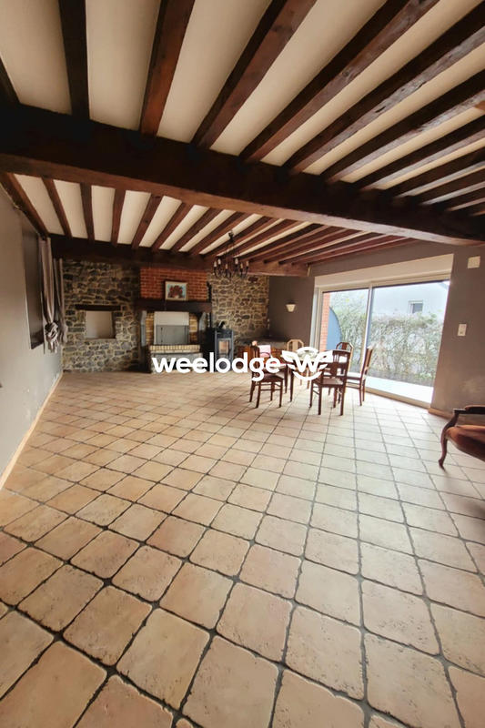 Maison - 162 m² - 8 pièces