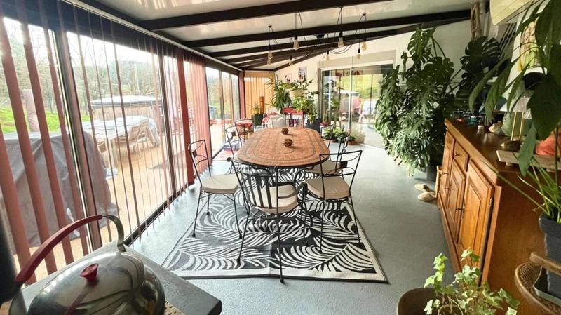 Maison - 150 m² - 5 pièces