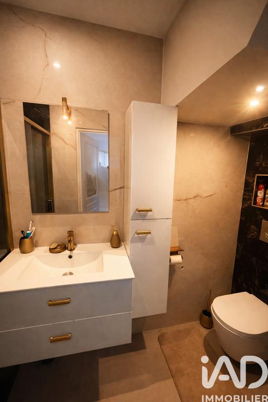 Maison - 94 m² - 5 pièces