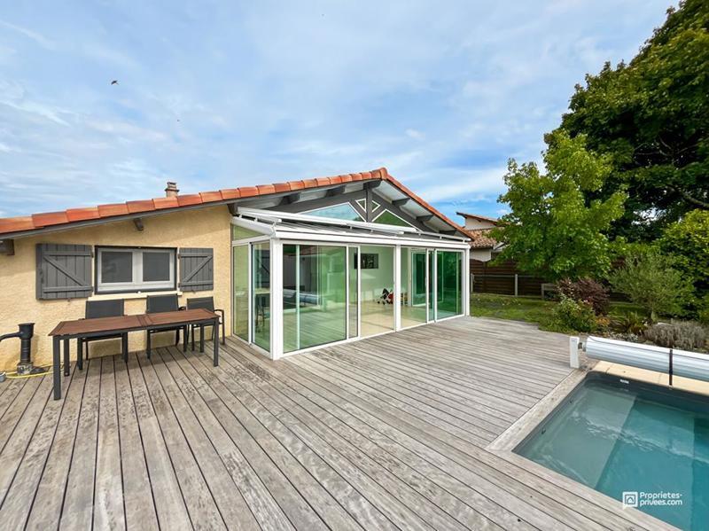 Maison - 159 m² - 6 pièces