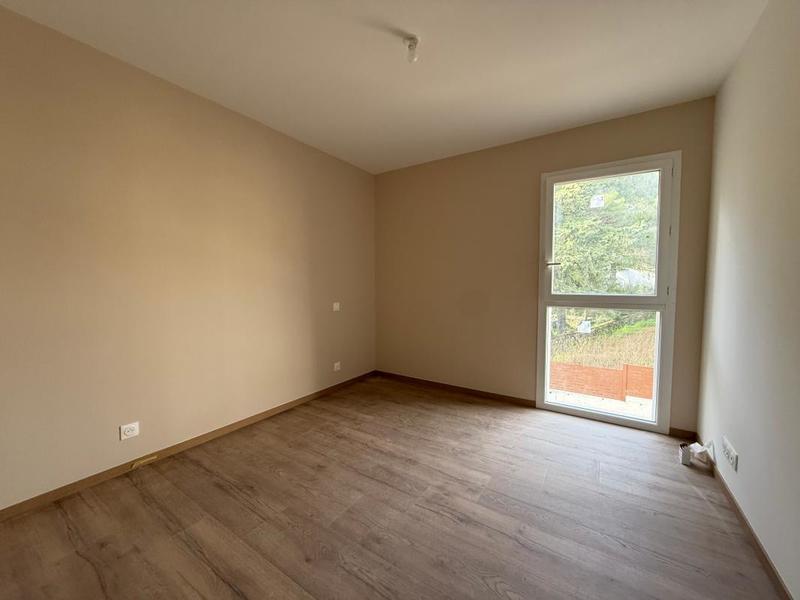 Appartement - 94 m² - 4 pièces