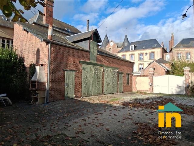 Maison - 162 m² - 7 pièces