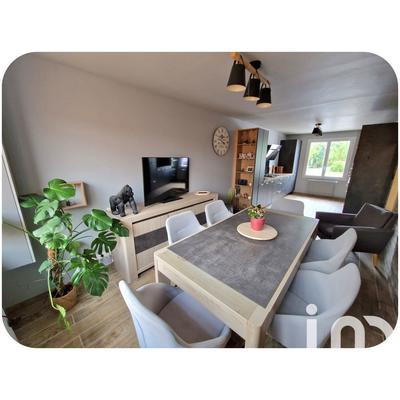 Maison - 142 m² - 8 pièces