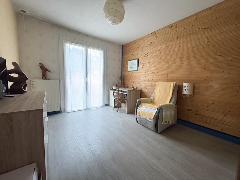 Maison traditionnelle - 84 m² - 4 pièces