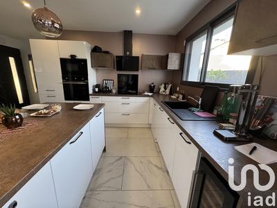 Maison - 115 m² - 4 pièces