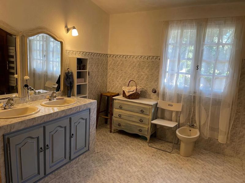 Maison - 163 m² - 6 pièces