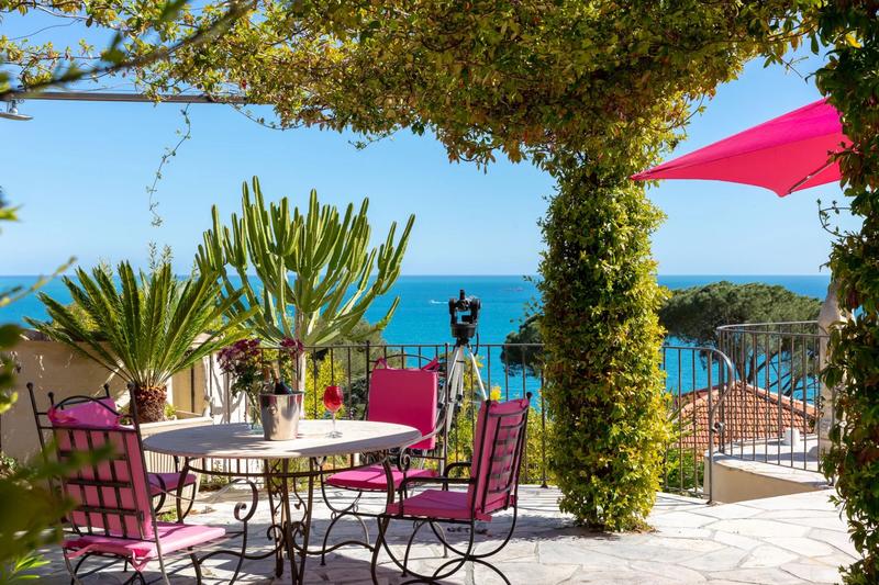 Villa - 230 m² - 5 pièces