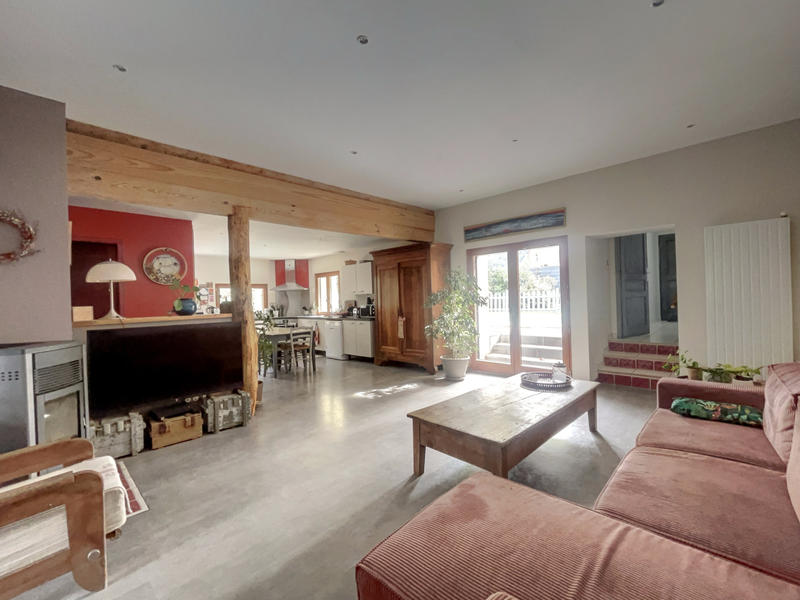 Maison - 154 m² - 6 pièces