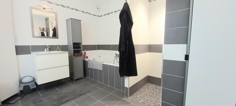 Maison - 190 m² - 5 pièces