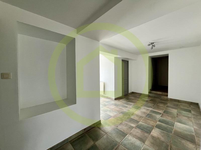 Maison - 376 m² - 7 pièces