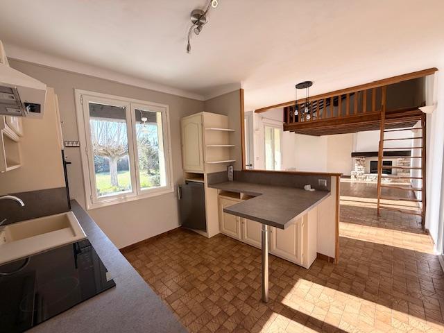 Maison - 91 m² - 5 pièces