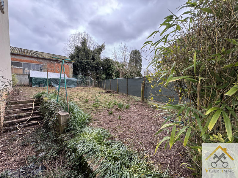 Maison - 181 m² - 8 pièces