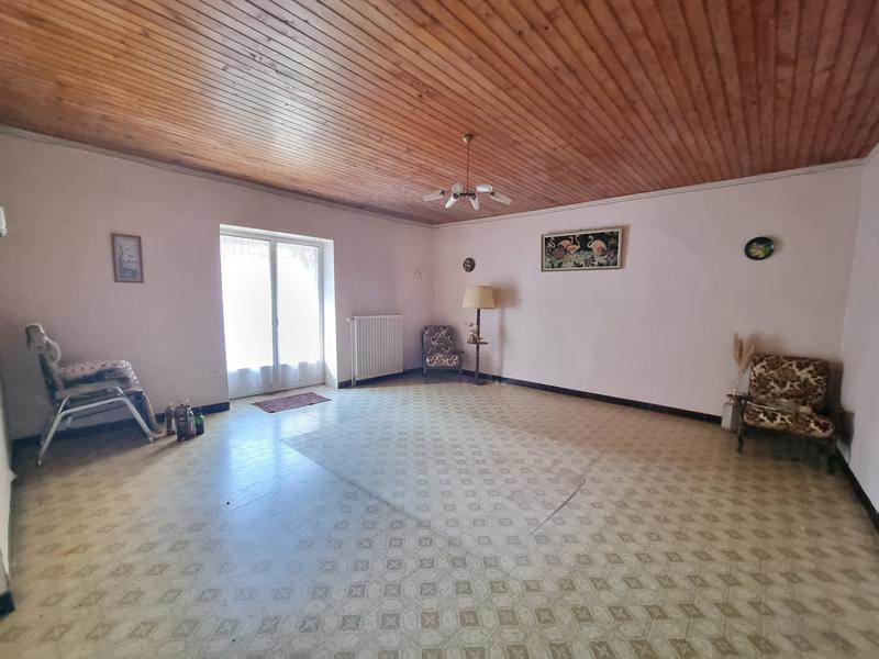 Maison - 161 m² - 10 pièces