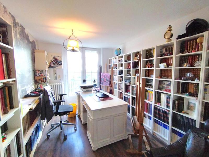 Demeure - 316 m² - 9 pièces