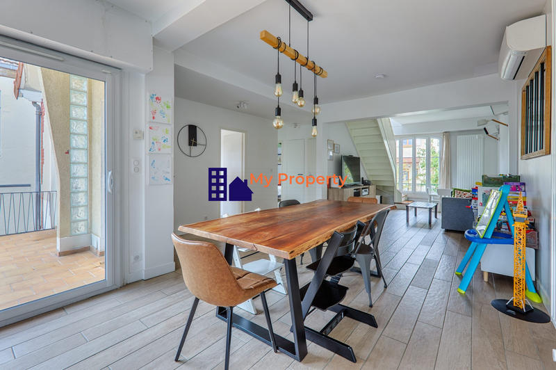 Maison - 115 m² - 6 pièces