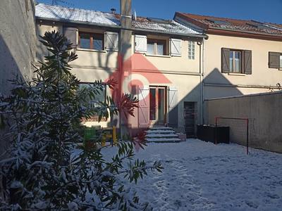 Maison de village - 110 m² - 5 pièces