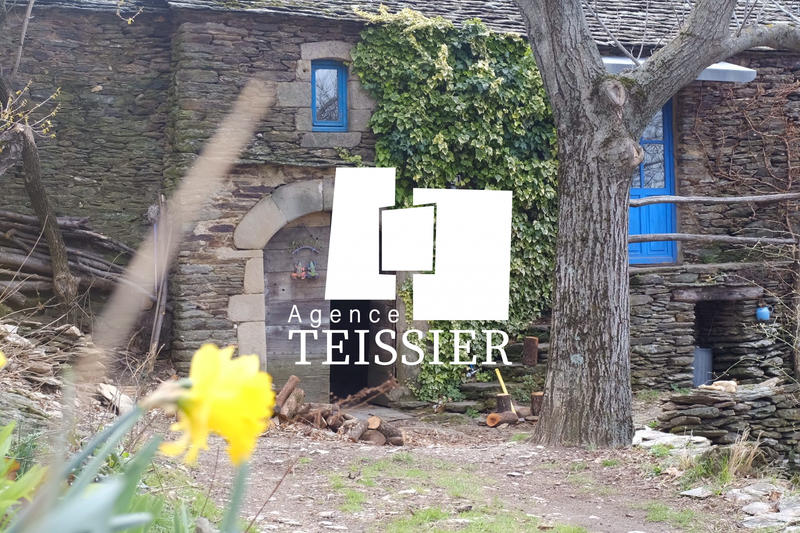 Mas - 341 m² - 20 pièces