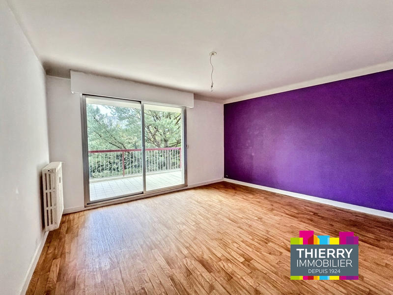 Appartement - 100 m² - 3 pièces