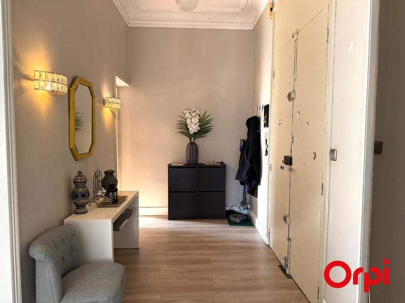 Appartement - 128 m² - 5 pièces