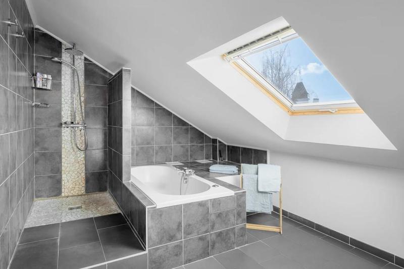 Appartement - 84 m² - 3 pièces