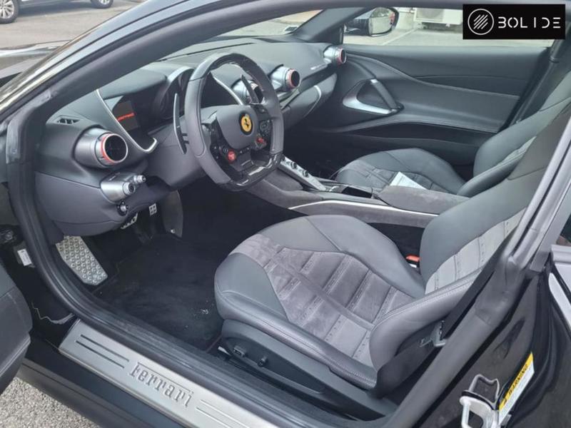 Ferrari 812 Superfast 6.5 V12 800ch