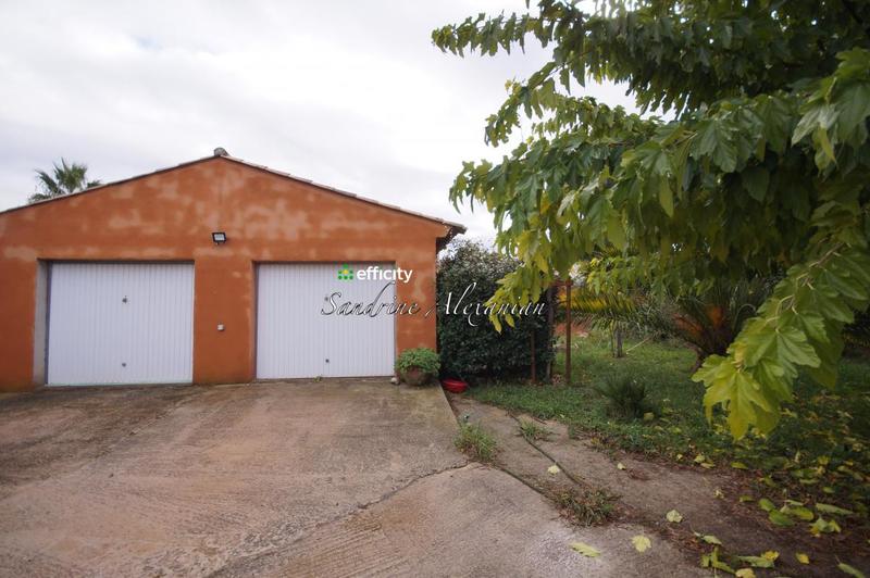 Pavillon - 210 m² - 5 pièces