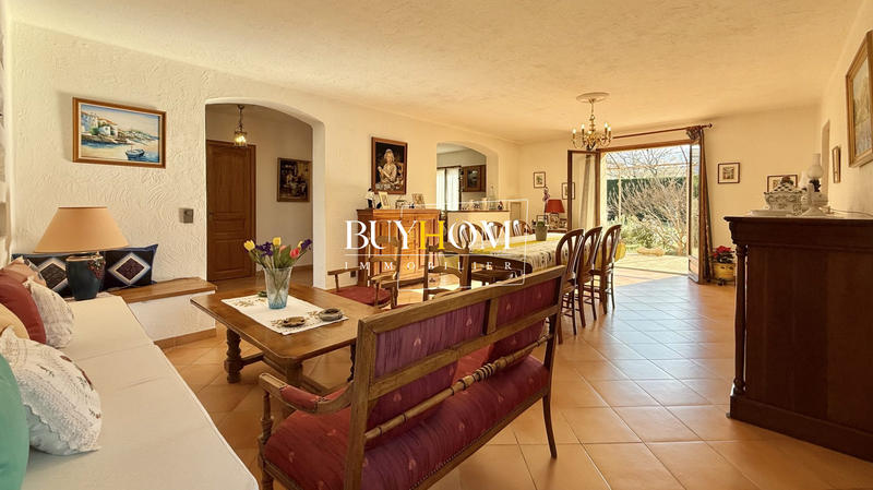 Maison - 141 m² - 4 pièces