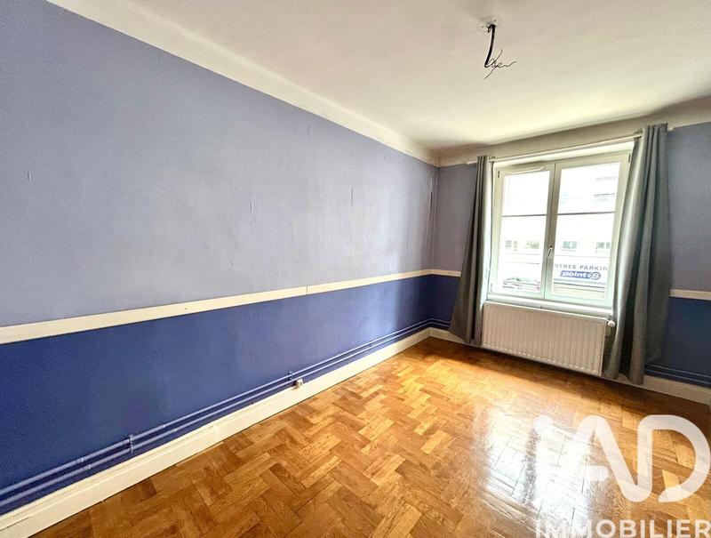 Appartement - 96 m² - 5 pièces