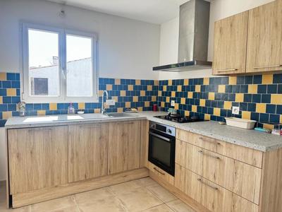 Maison traditionnelle - 207 m² - 8 pièces