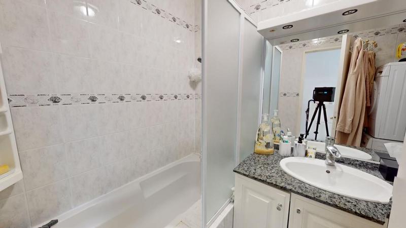 Appartement - 86 m² - 4 pièces