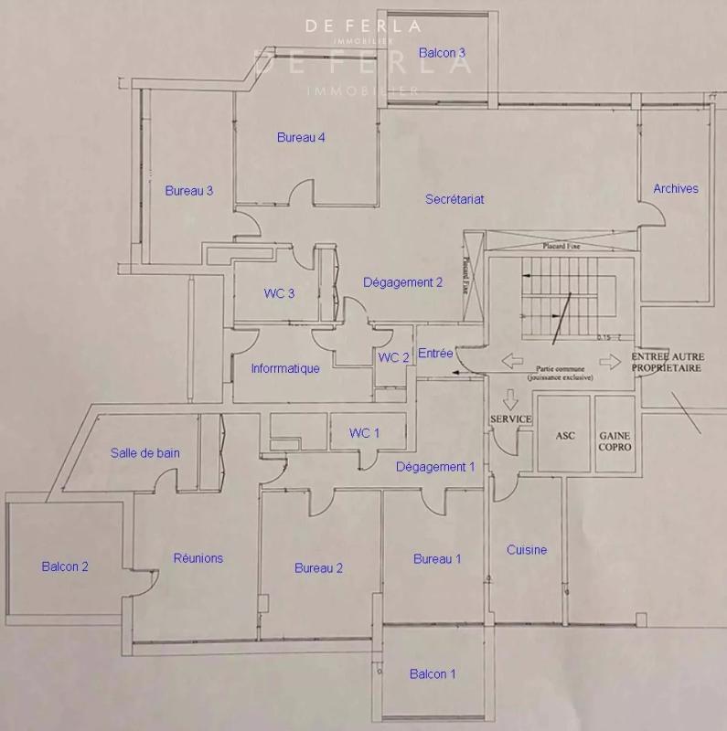 Appartement - 210 m² - 8 pièces