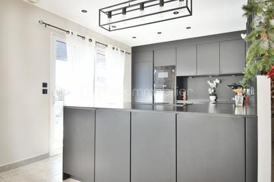 Maison - 101 m² - 4 pièces