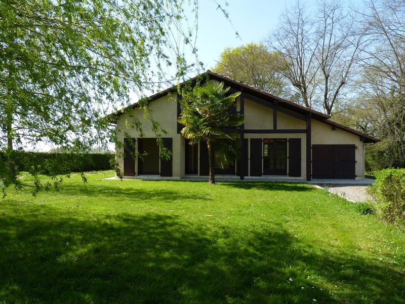 Maison - 105 m² - 5 pièces