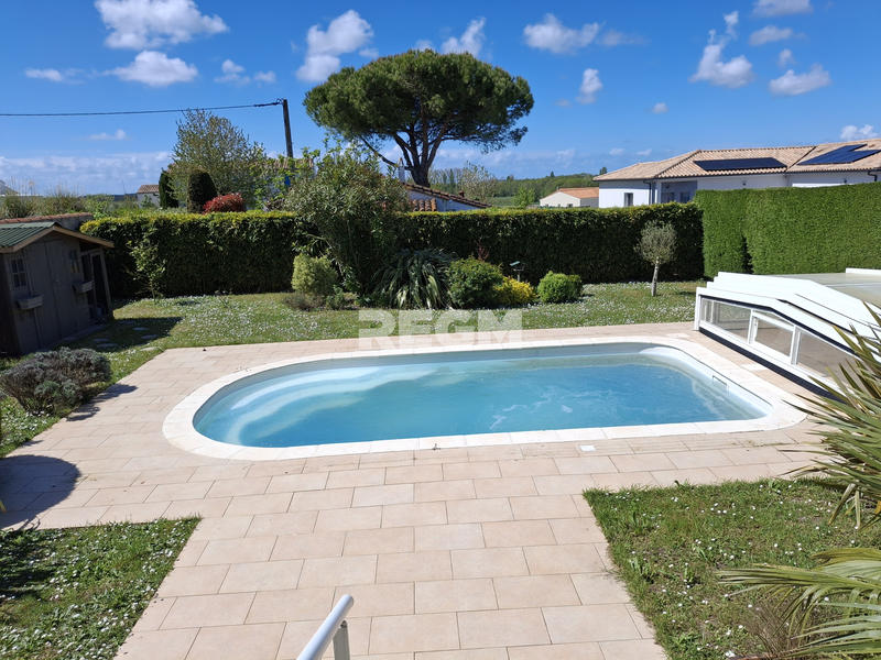 Maison - 100 m² - 4 pièces