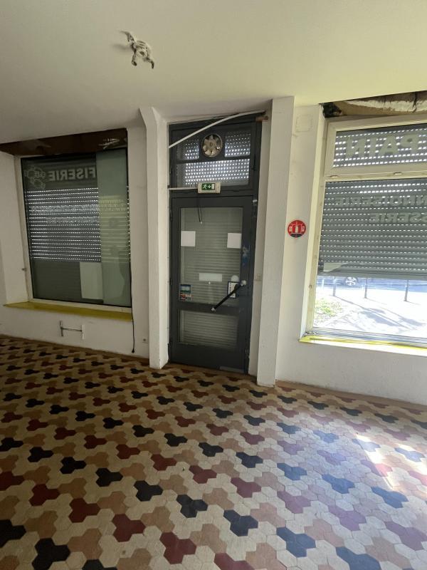 Local commercial - 33 m²