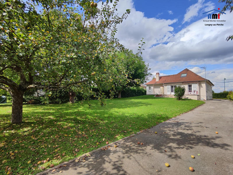 Maison - 165 m² - 9 pièces