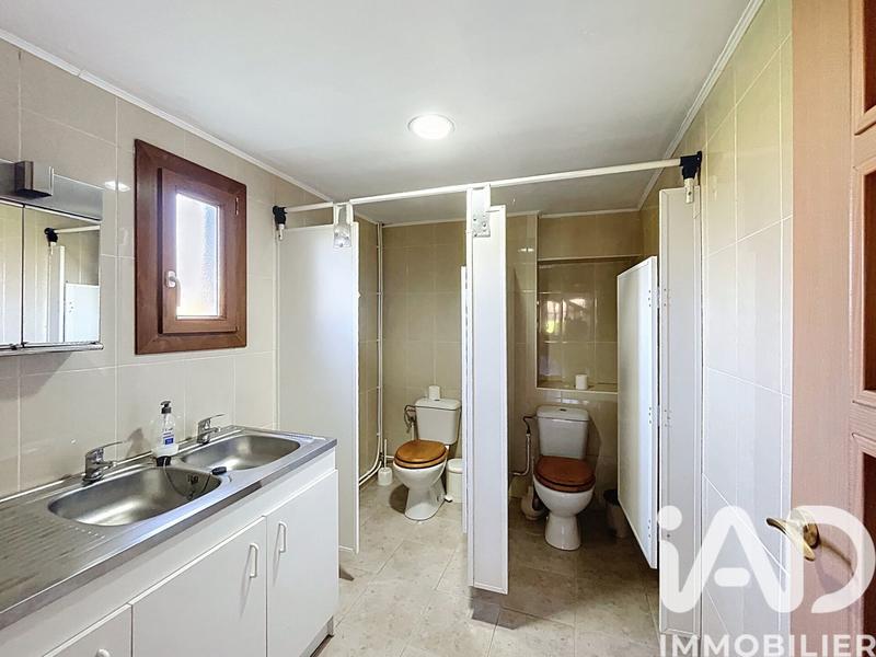 Maison - 613 m² - 18 pièces