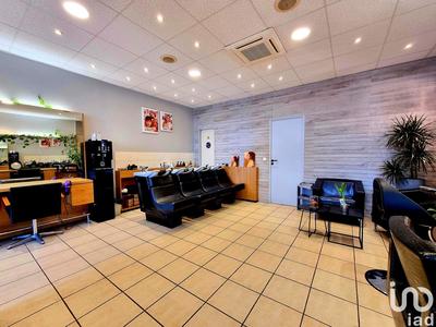 Local commercial - 63 m²