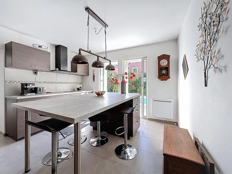 Maison - 190 m² - 5 pièces