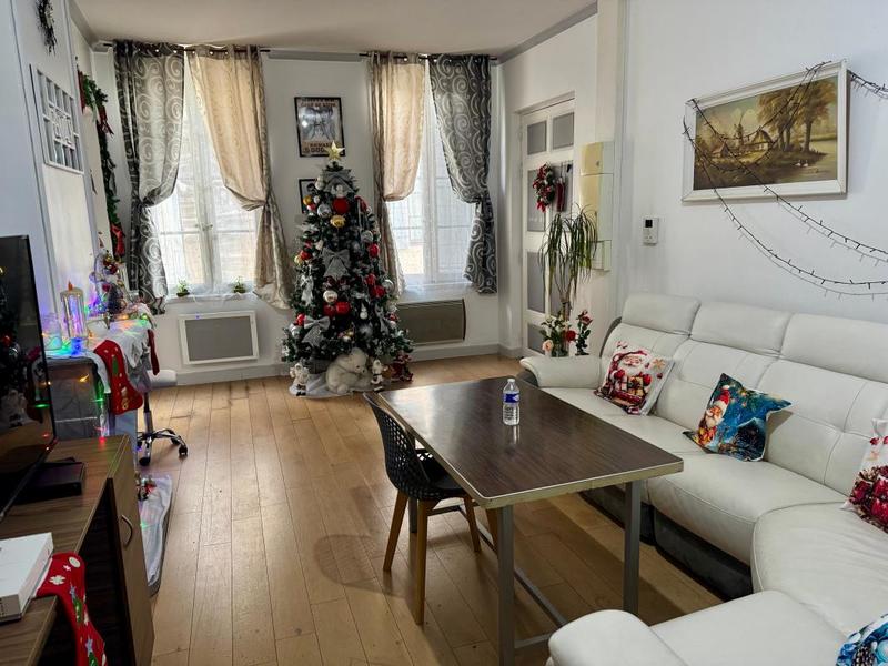 Appartement - 101 m² - 3 pièces